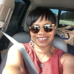 Meet your Posher, Dianne